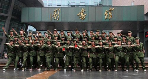 军装毕业照