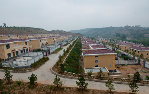 黄土高坡上崛起的新农村-陕西榆林